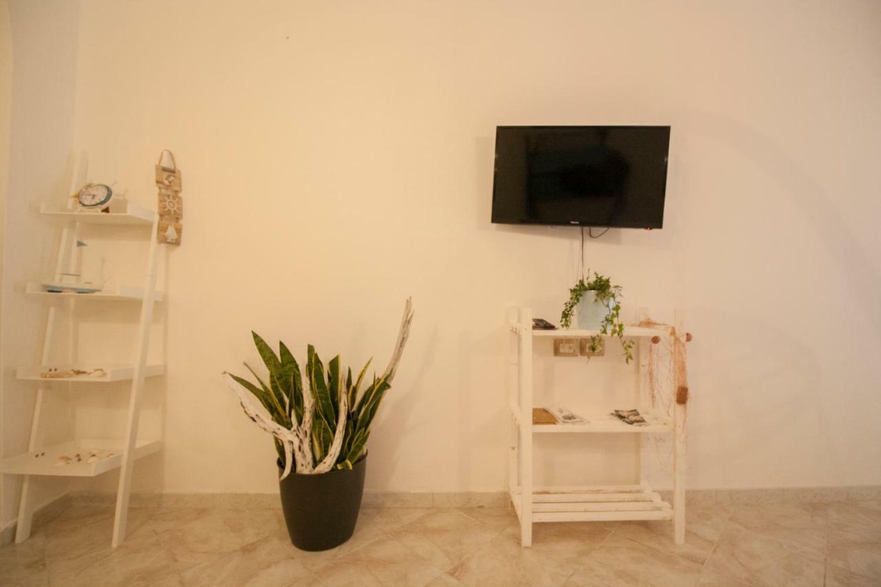 Lanterna Bianca Villa Cagliari Exterior foto